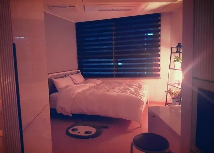 Apartamento Hi Lovely 1 Minute From Magok Naru Station, 4 Minutes From Gimpo Airport Station, Triple Station Area Seul